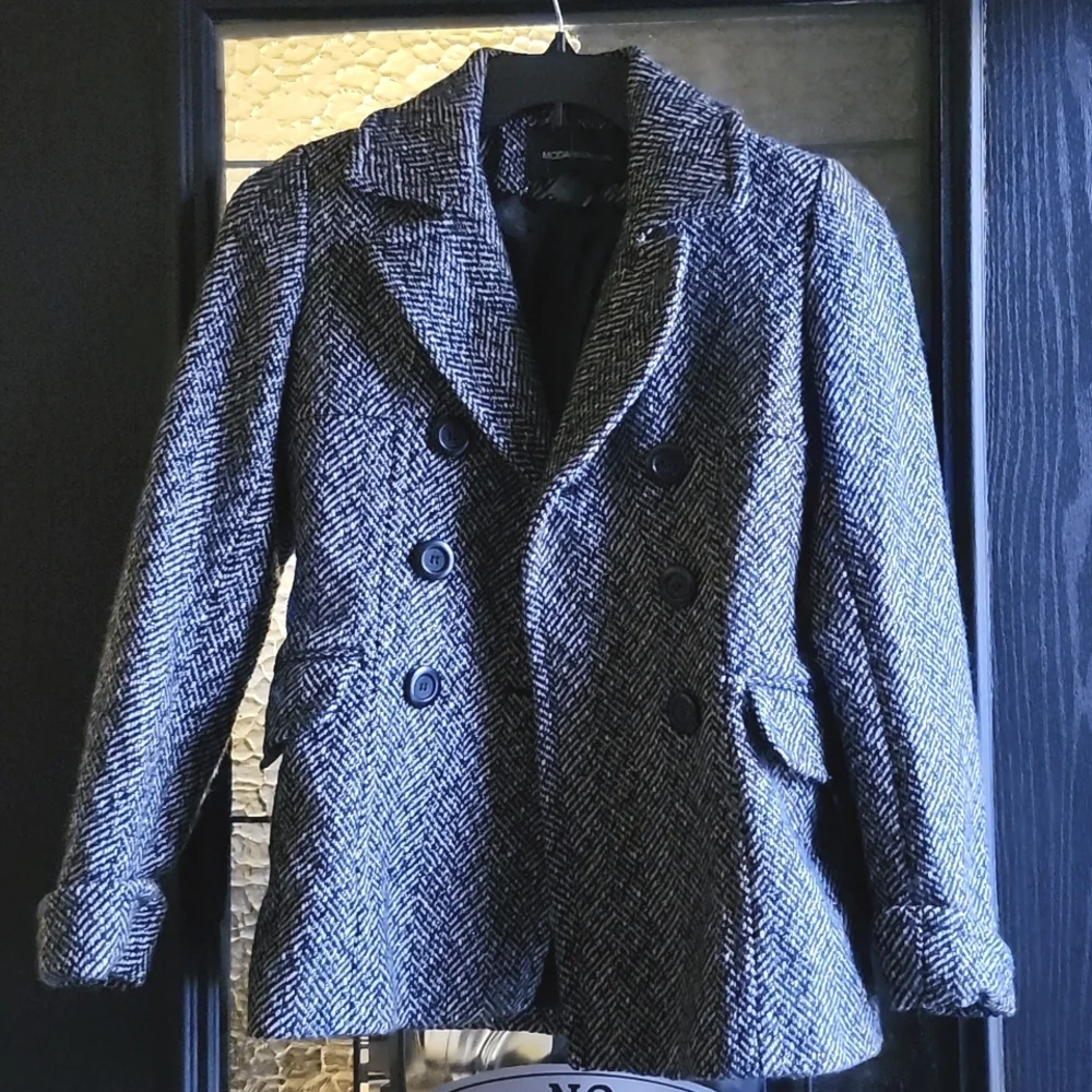 Moda International Coat - Picture 1 of 3